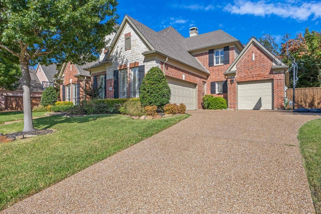Oversized lot with 3-car garage and room for basketball