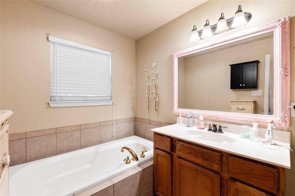 341 Bay Court, Gun Barrel City, TX 75156 341 Bay Court, Gun Barrel City, TX 75156