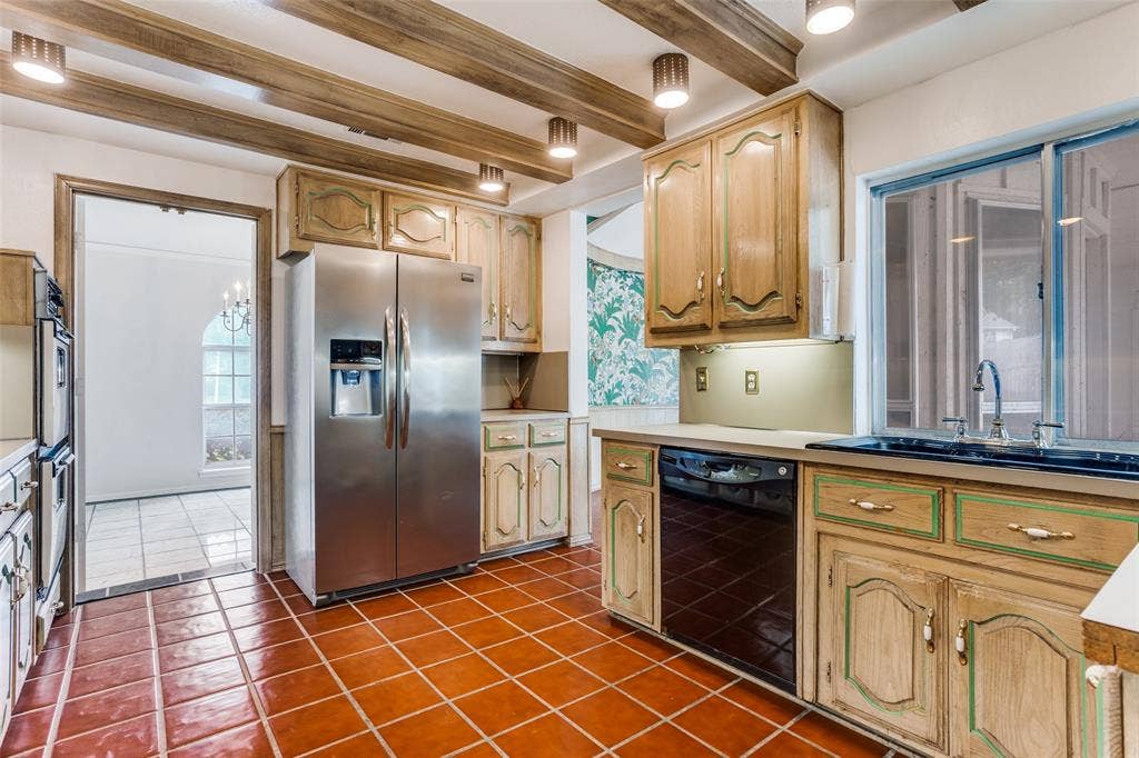 1137 Mill Springs, Richardson, TX 75080 1137 Mill Springs, Richardson, TX 75080