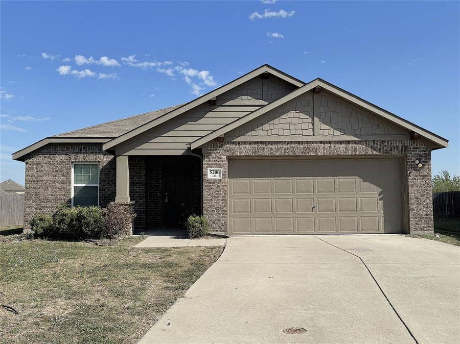 Property photo for 5200 Prairie Rose Drive, Forney, TX
