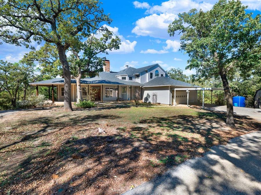 Property photo for 10080 Arvin Hill Road, Aubrey, TX