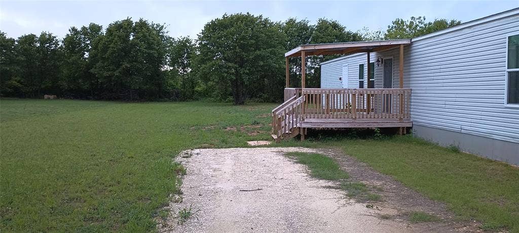 6102 S Lakeside Hills Court, Granbury, TX 76048