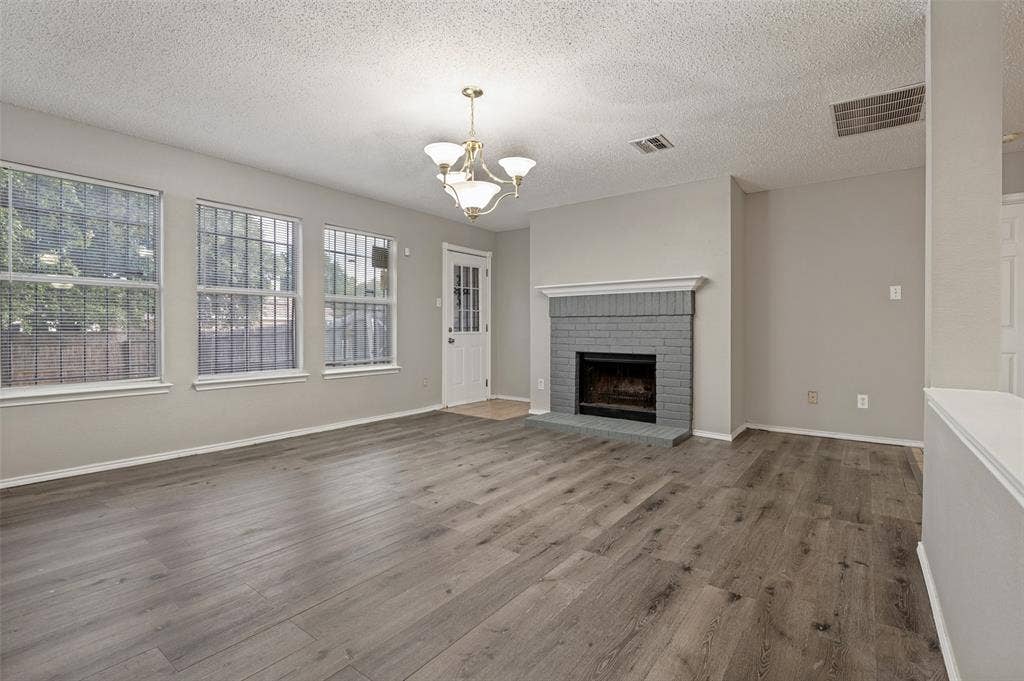2551 Friendway Lane, Dallas, TX 75237 2551 Friendway Lane, Dallas, TX 75237