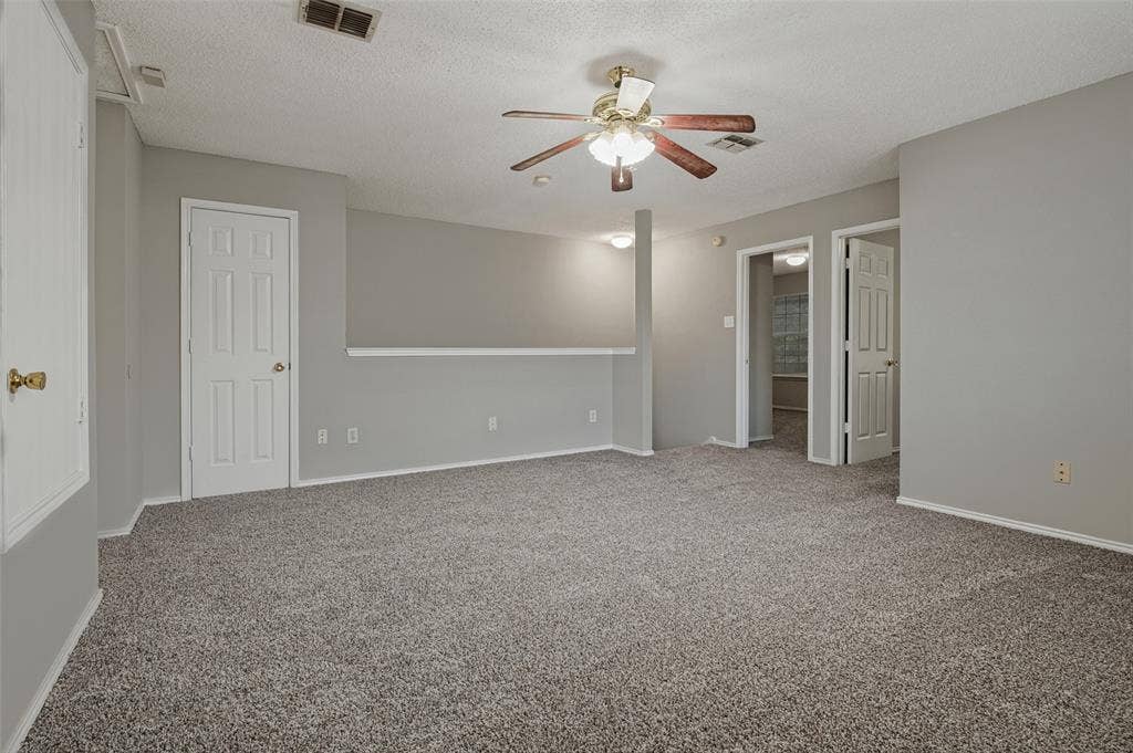 2551 Friendway Lane, Dallas, TX 75237 2551 Friendway Lane, Dallas, TX 75237