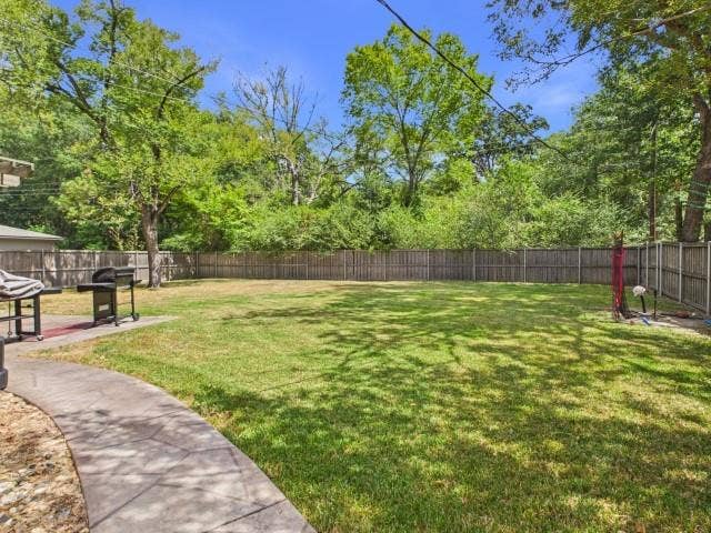 815 Lucas Drive, Athens, TX 75751