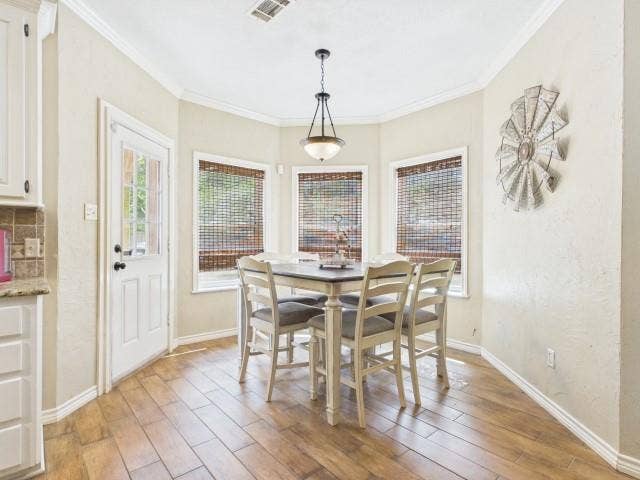 815 Lucas Drive, Athens, TX 75751