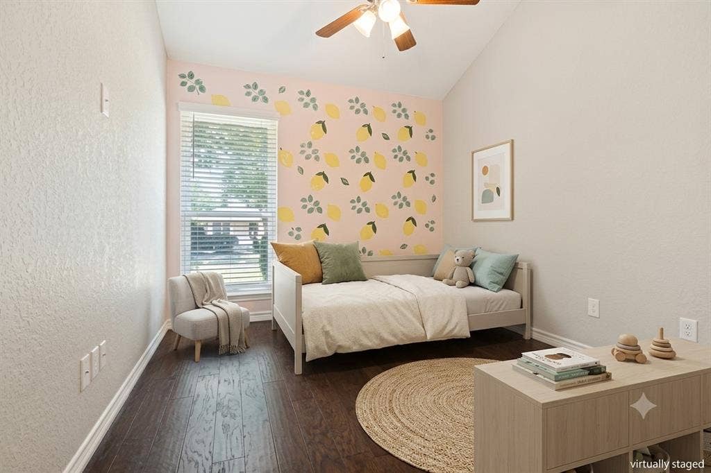 2702 Duval Drive, Dallas, TX 75211