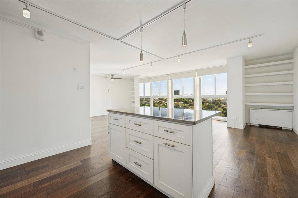3883 Turtle Creek Boulevard, #1505, Dallas, TX 75219