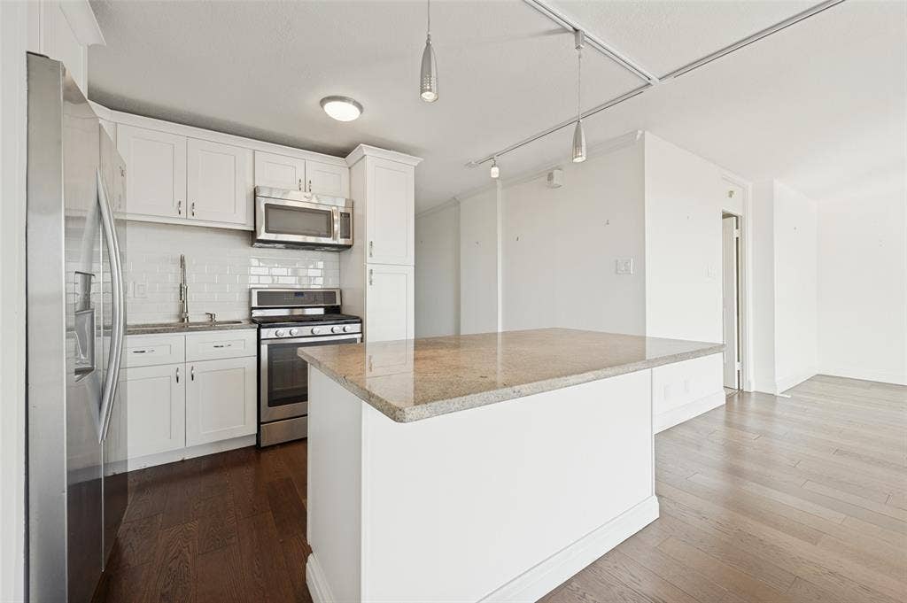 3883 Turtle Creek Boulevard, #1505, Dallas, TX 75219