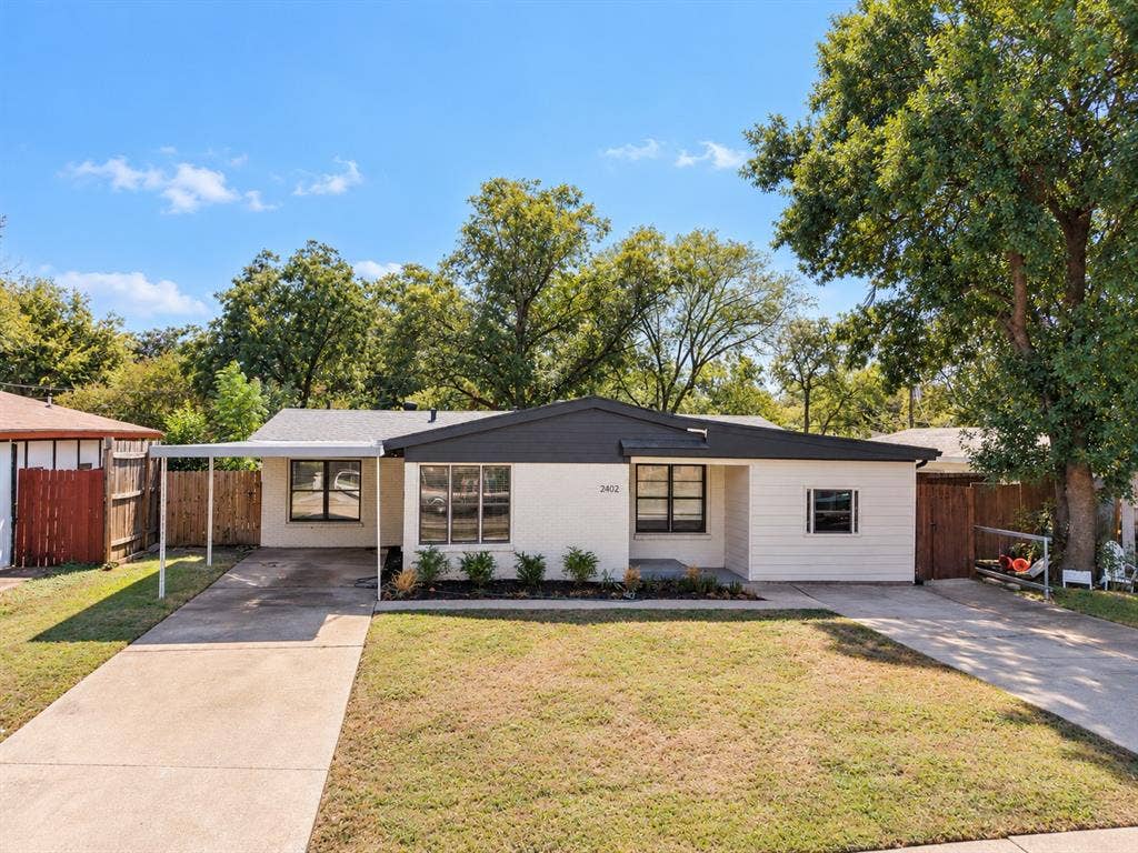 2402 Housley Drive, Dallas, TX 75228 2402 Housley Drive, Dallas, TX 75228