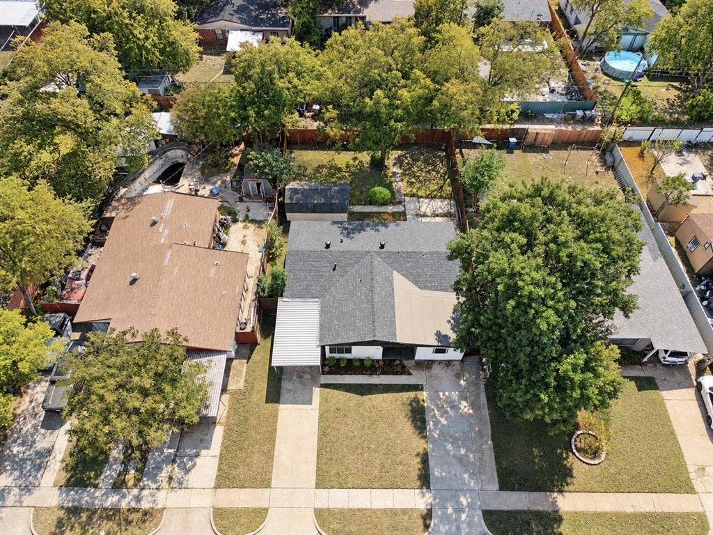 2402 Housley Drive, Dallas, TX 75228 2402 Housley Drive, Dallas, TX 75228