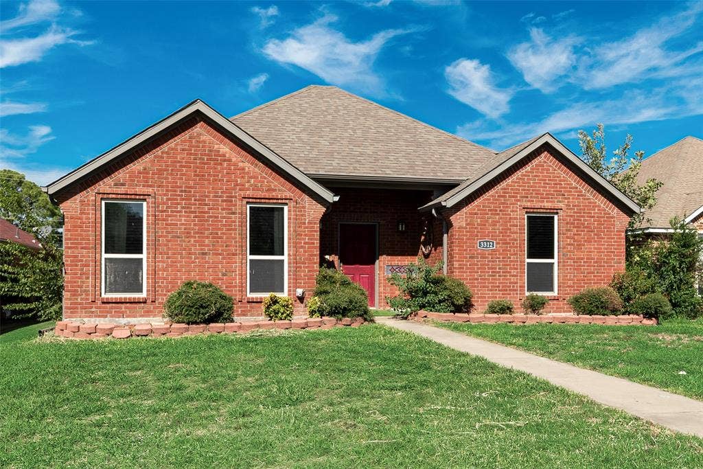 3312 Kari Lane, Greenville, TX 75402 3312 Kari Lane, Greenville, TX 75402