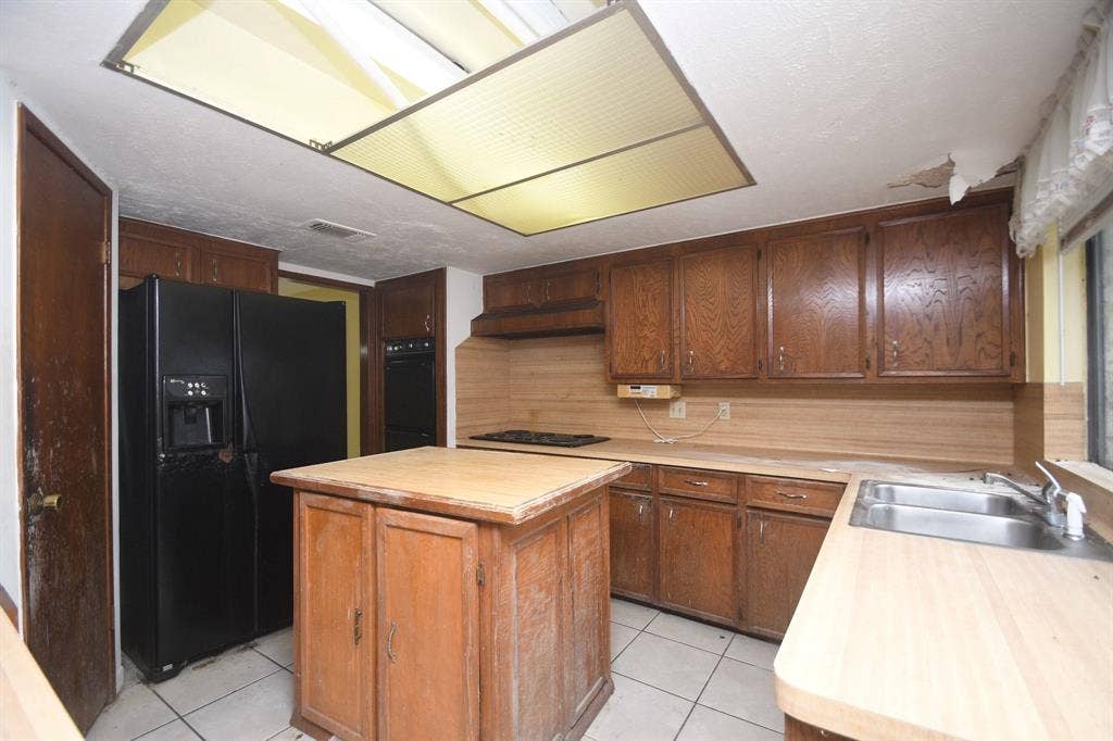 11111 Sageknight Drive, Houston, TX 77089