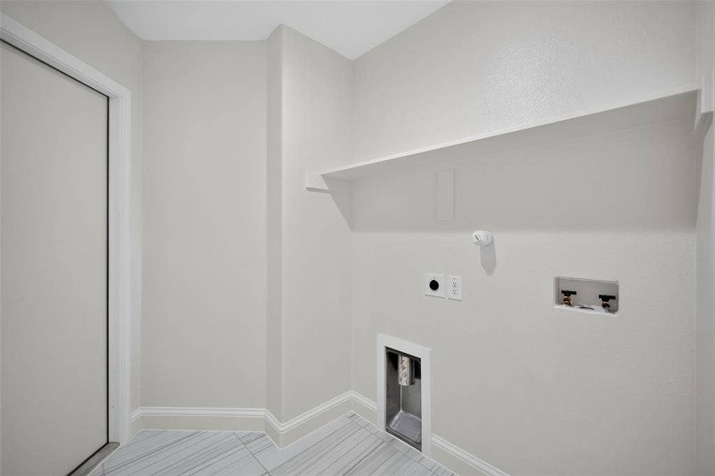 3017 Hibiscus Drive, Garland, TX 75040 3017 Hibiscus Drive, Garland, TX 75040
