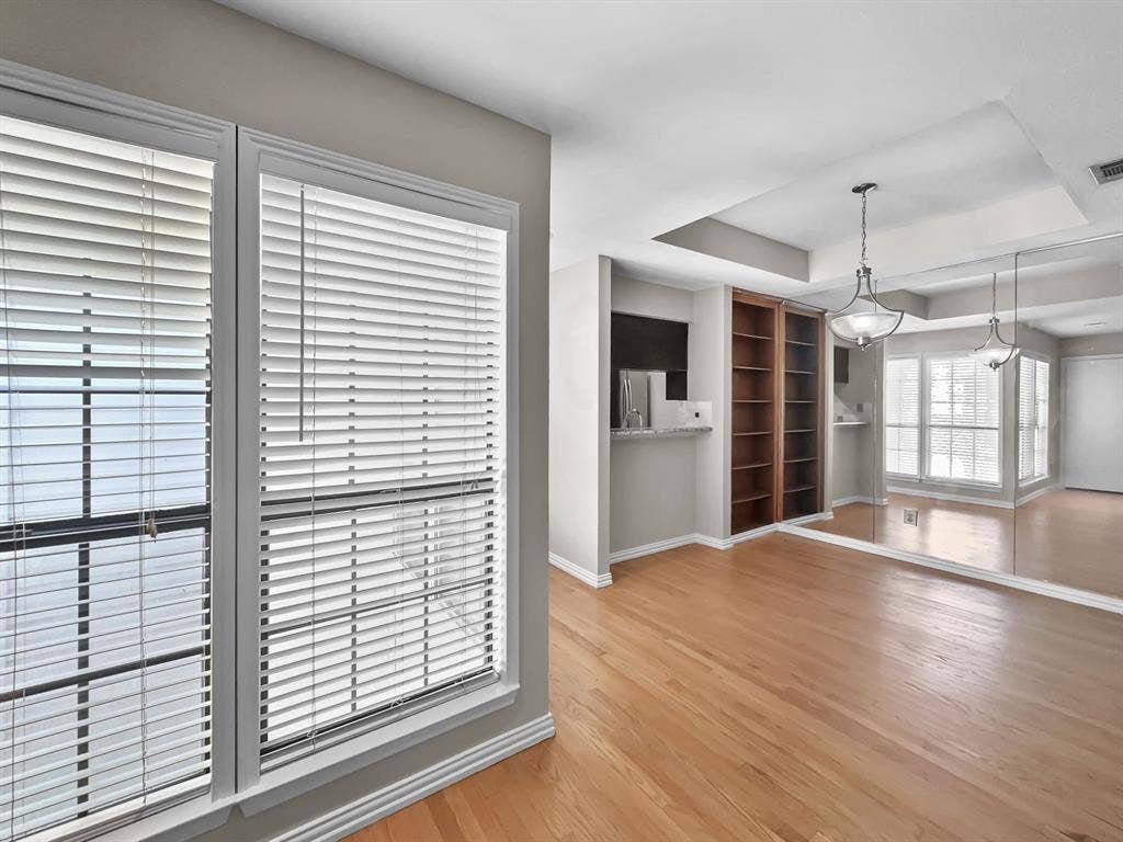 5100 Verde Valley Lane, #277, Dallas, TX 75254 5100 Verde Valley Lane, #277, Dallas, TX 75254