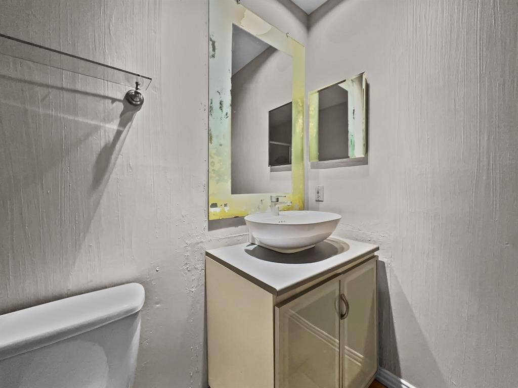 5100 Verde Valley Lane, #277, Dallas, TX 75254 5100 Verde Valley Lane, #277, Dallas, TX 75254