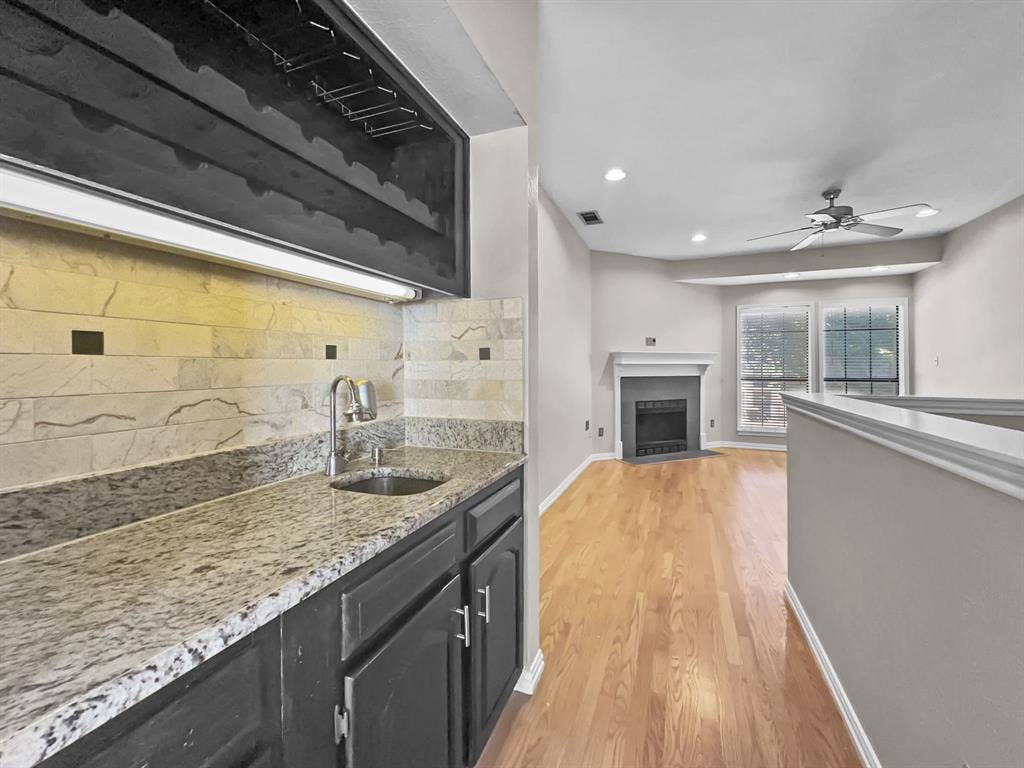 5100 Verde Valley Lane, #277, Dallas, TX 75254 5100 Verde Valley Lane, #277, Dallas, TX 75254
