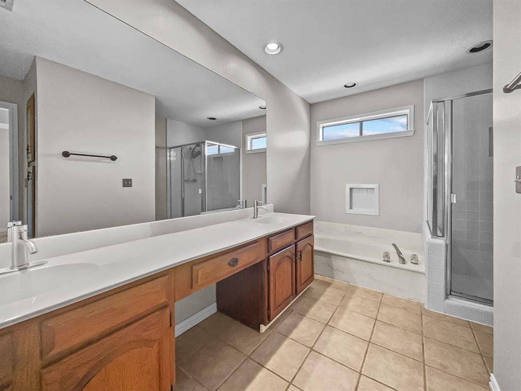 5100 Verde Valley Lane, #277, Dallas, TX 75254 5100 Verde Valley Lane, #277, Dallas, TX 75254
