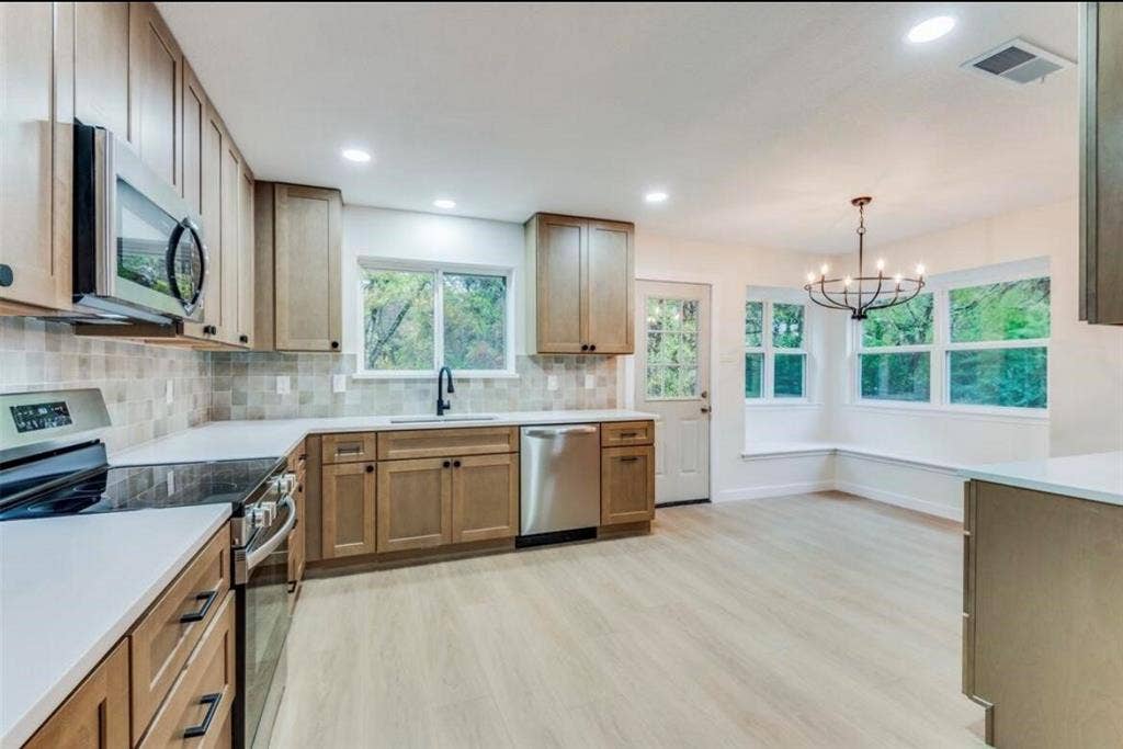 1250 Cedar Circle, Cedar Hill, TX 75104