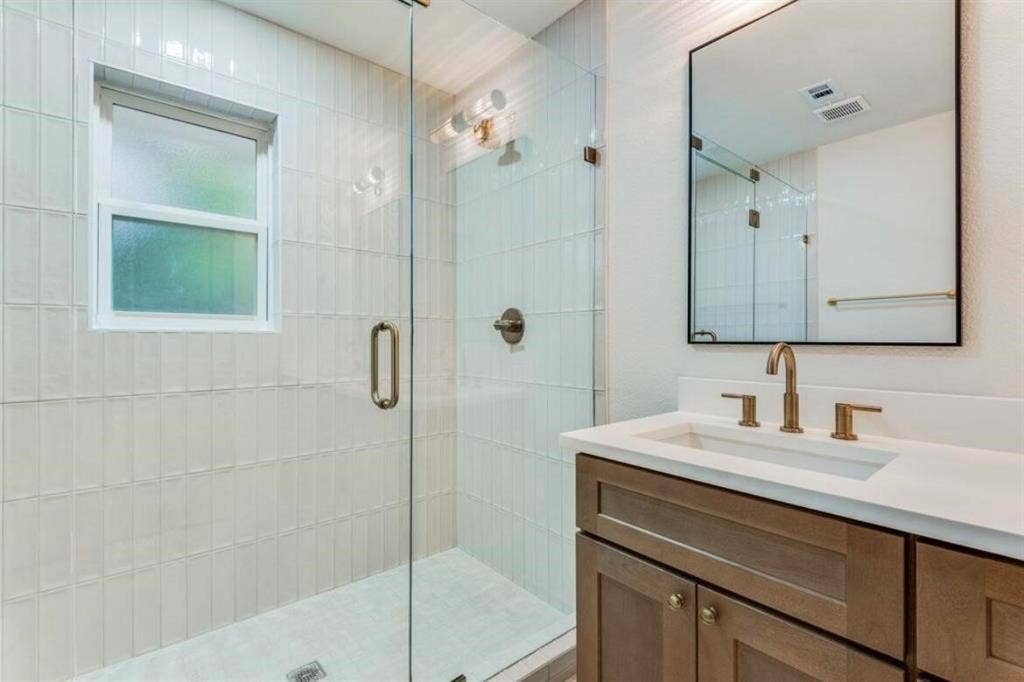 1250 Cedar Circle, Cedar Hill, TX 75104