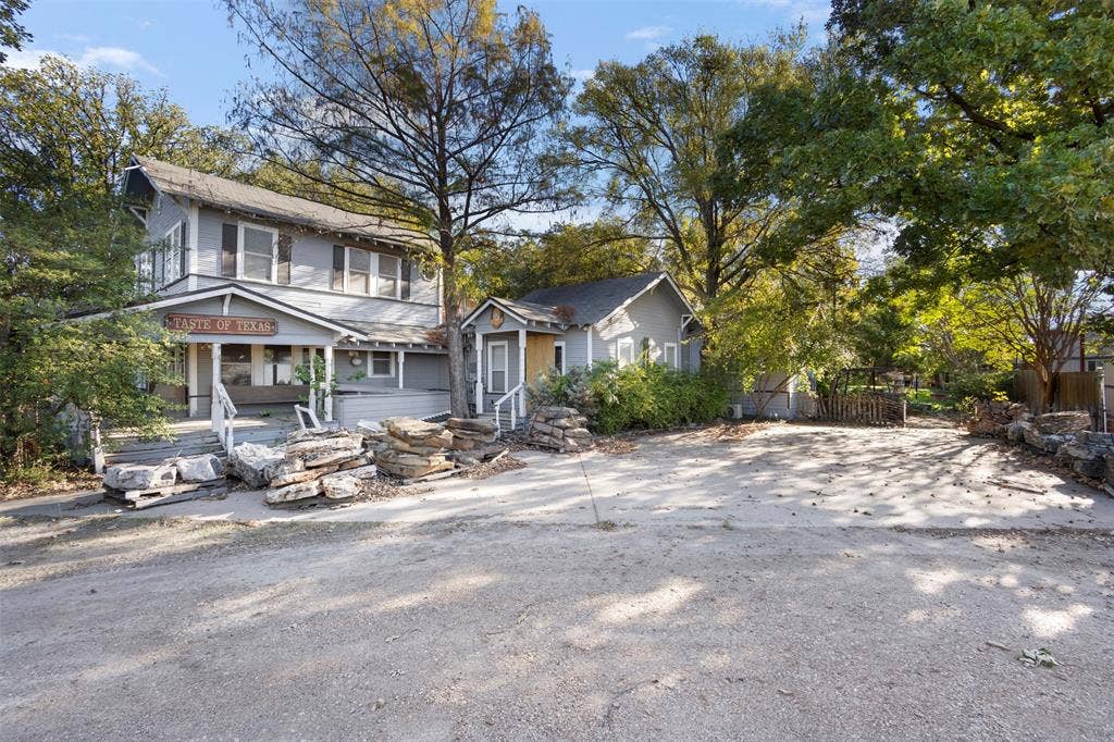 3708 N Highway 77, Waxahachie, TX 75165
