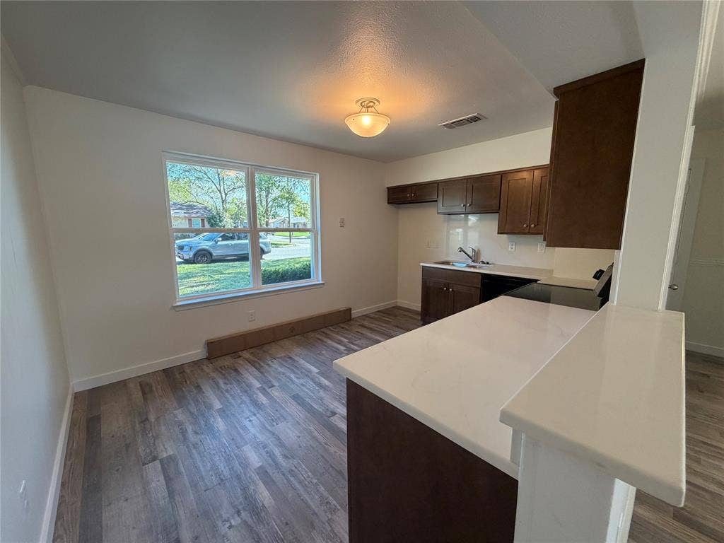 6728 Wren Drive, Greenville, TX 75402 6728 Wren Drive, Greenville, TX 75402