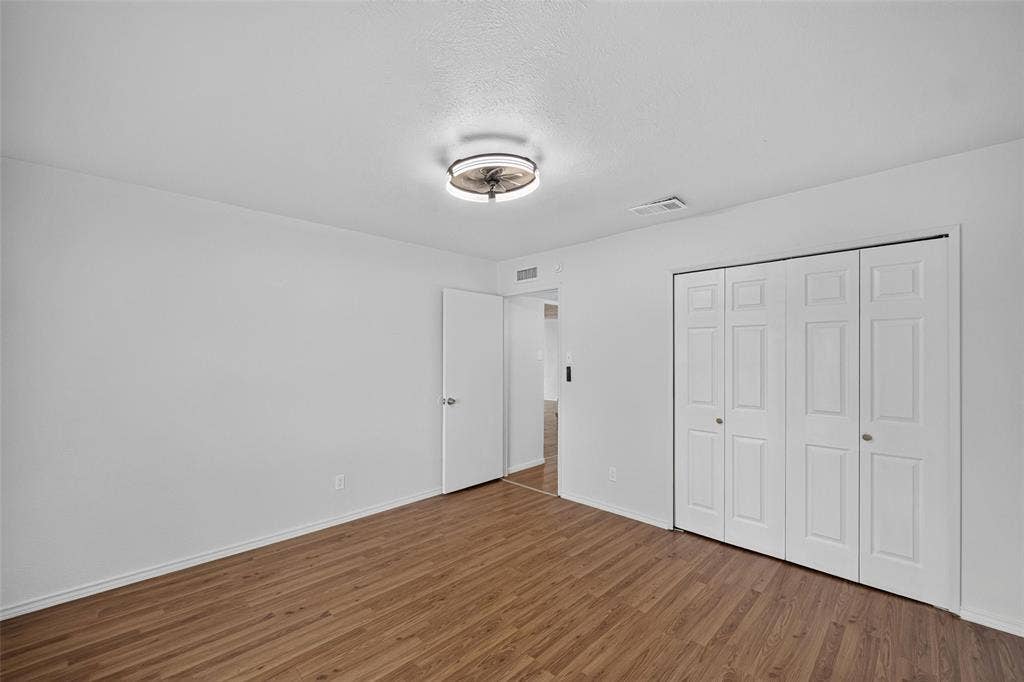 3205 Galaxie Drive, Garland, TX 75044 3205 Galaxie Drive, Garland, TX 75044