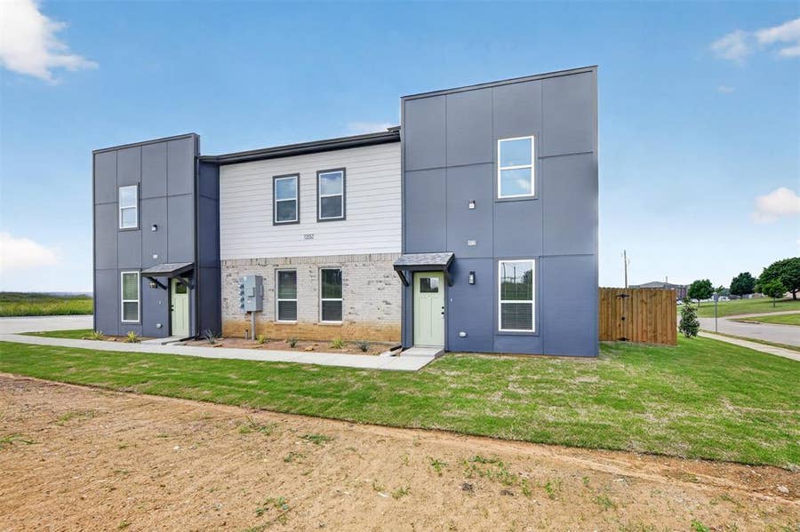 Property photo for 10520 Tube Drive, Fort Worth, TX