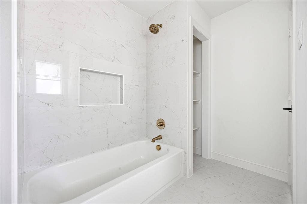 6978 Pemberton Drive, Dallas, TX 75230 6978 Pemberton Drive, Dallas, TX 75230