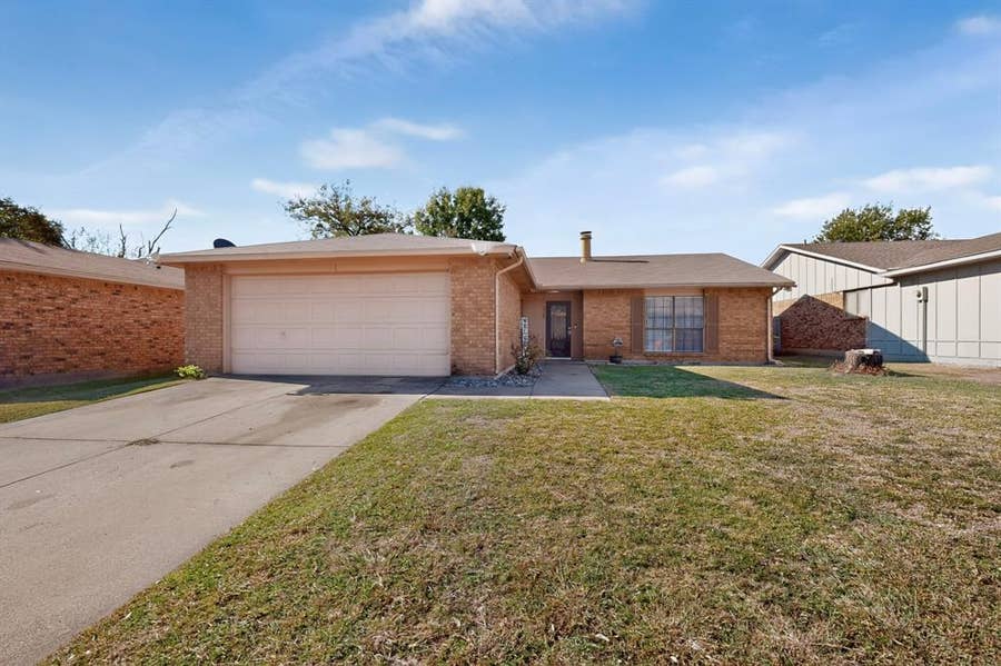 Property photo for 7708 Four Winds Drive, Fort Worth, TX