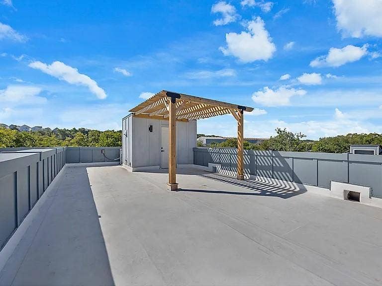 1122 Muncie Avenue, Dallas, TX 75212