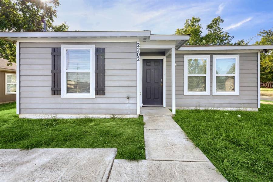Property photo for 2202 Beecha Street, Greenville, TX
