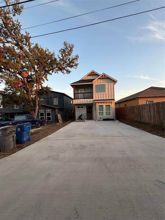 2730 Camel Court, Dallas, TX 75241