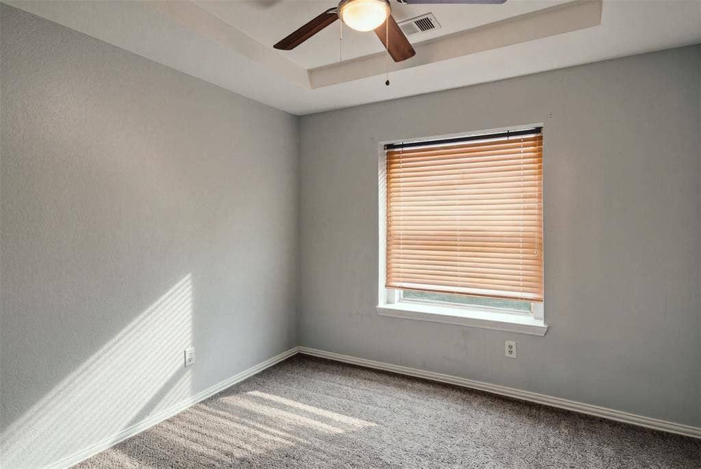 2710 Kingswood Drive, Garland, TX 75040 2710 Kingswood Drive, Garland, TX 75040