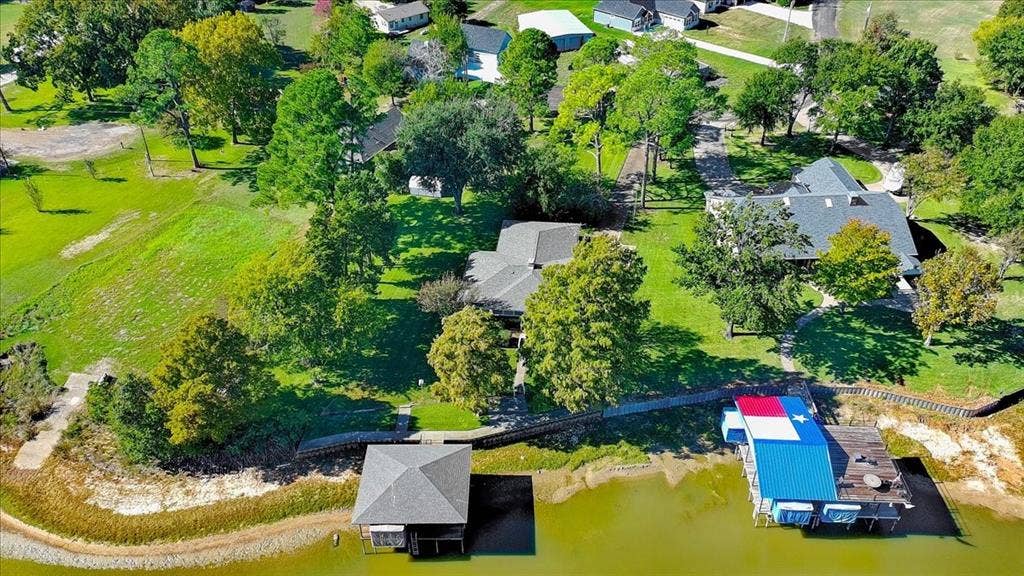 334 Cross Tie Ranch Road, Trinidad, TX 75163 334 Cross Tie Ranch Road, Trinidad, TX 75163