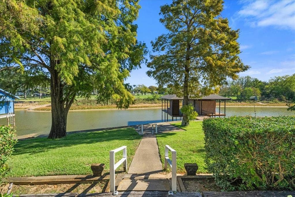 334 Cross Tie Ranch Road, Trinidad, TX 75163 334 Cross Tie Ranch Road, Trinidad, TX 75163