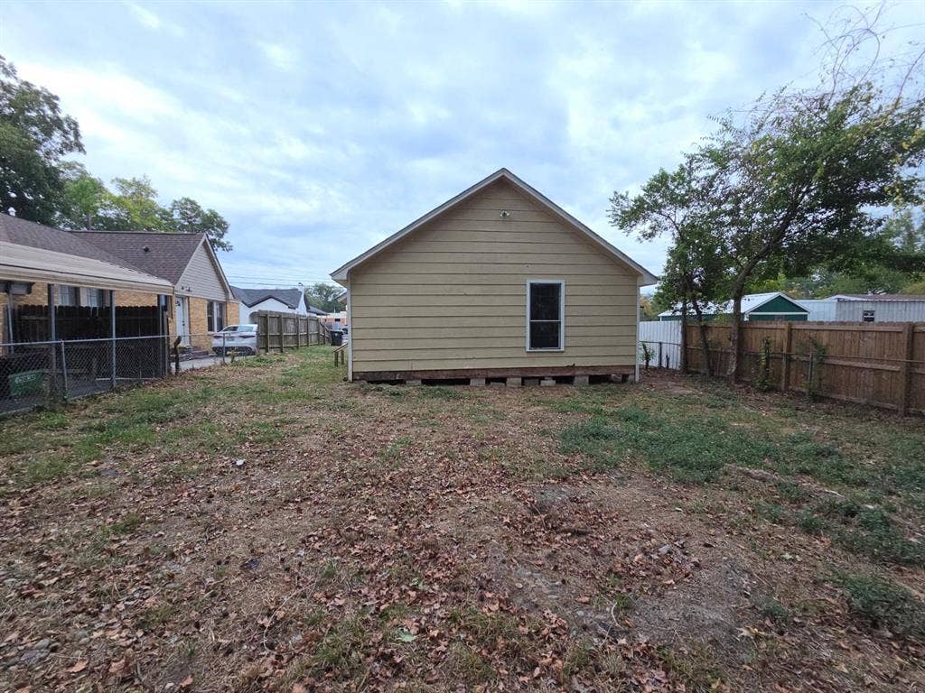1504 S Kennedy Avenue, Tyler, TX 75701 1504 S Kennedy Avenue, Tyler, TX 75701