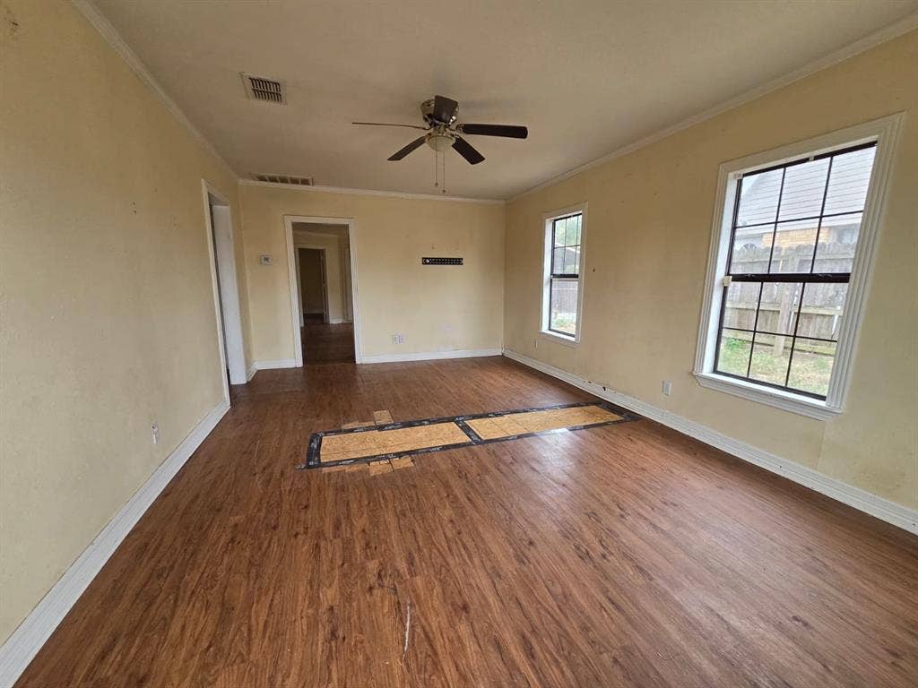 1504 S Kennedy Avenue, Tyler, TX 75701 1504 S Kennedy Avenue, Tyler, TX 75701