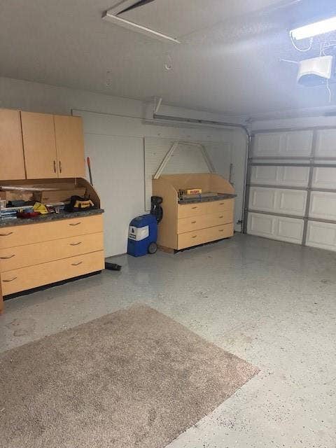 141 S Beltwoods Drive, DeSoto, TX 75115 141 S Beltwoods Drive, DeSoto, TX 75115