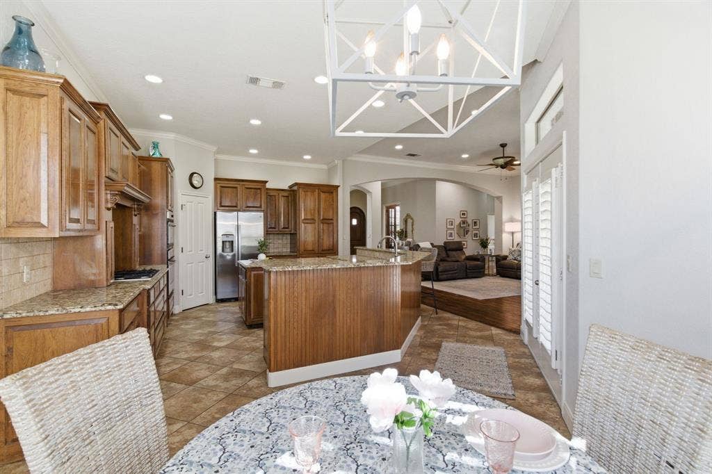 3714 Cove Timber Avenue, Granbury, TX 76049 3714 Cove Timber Avenue, Granbury, TX 76049
