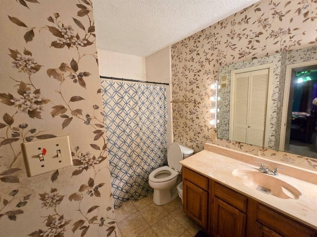 11450 Audelia Road, #105, Dallas, TX 75243 11450 Audelia Road, #105, Dallas, TX 75243