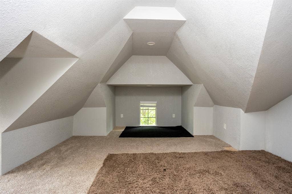 3300 Nottingham Drive, McKinney, TX 75072 3300 Nottingham Drive, McKinney, TX 75072