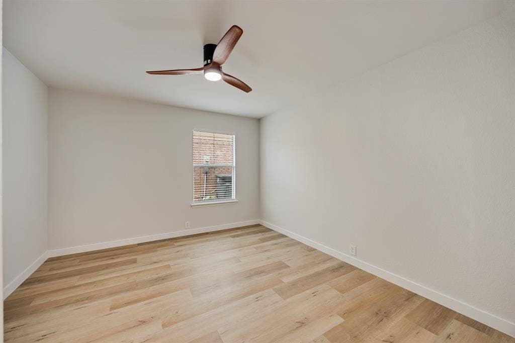 7127 Larkin Drive, Dallas, TX 75227 7127 Larkin Drive, Dallas, TX 75227