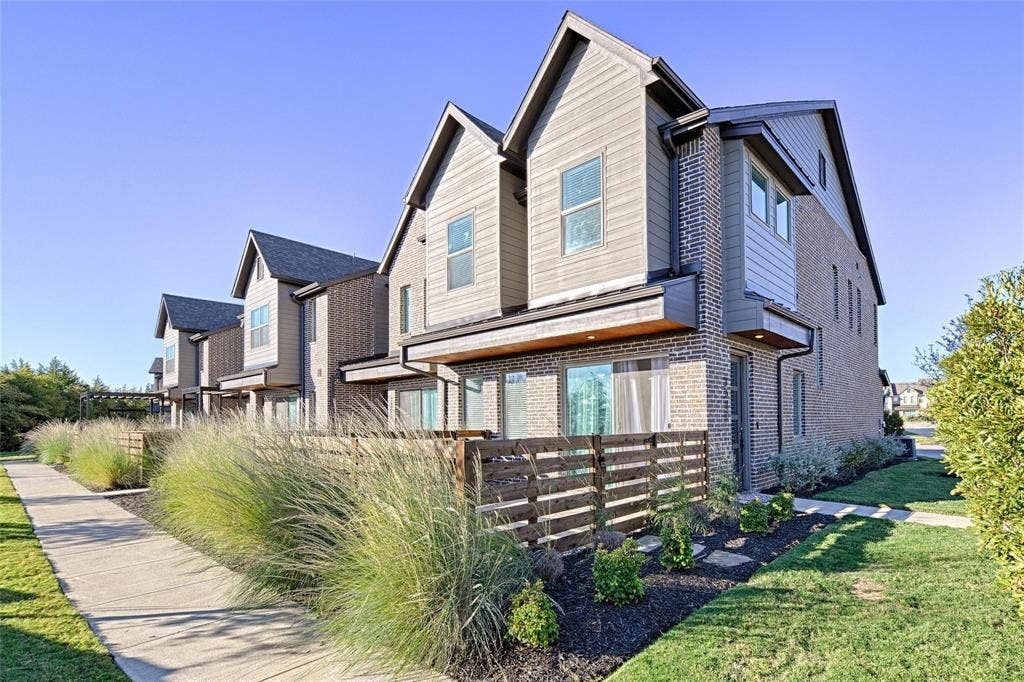 7310 Concha Drive, Grand Prairie, TX 75054 7310 Concha Drive, Grand Prairie, TX 75054