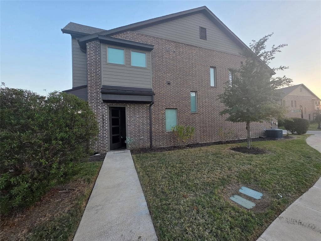 7310 Concha Drive, Grand Prairie, TX 75054 7310 Concha Drive, Grand Prairie, TX 75054