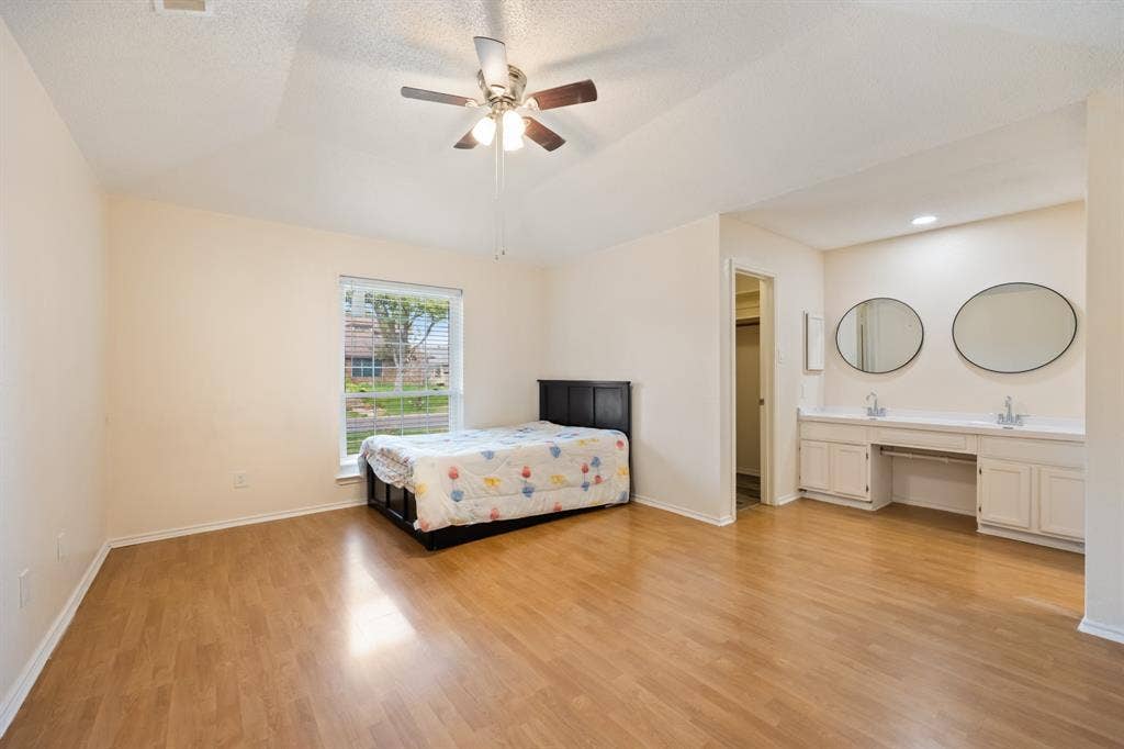2438 Kimberly Drive, Garland, TX 75040 2438 Kimberly Drive, Garland, TX 75040