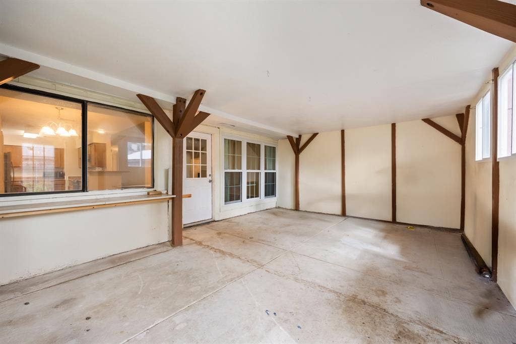 2438 Kimberly Drive, Garland, TX 75040 2438 Kimberly Drive, Garland, TX 75040