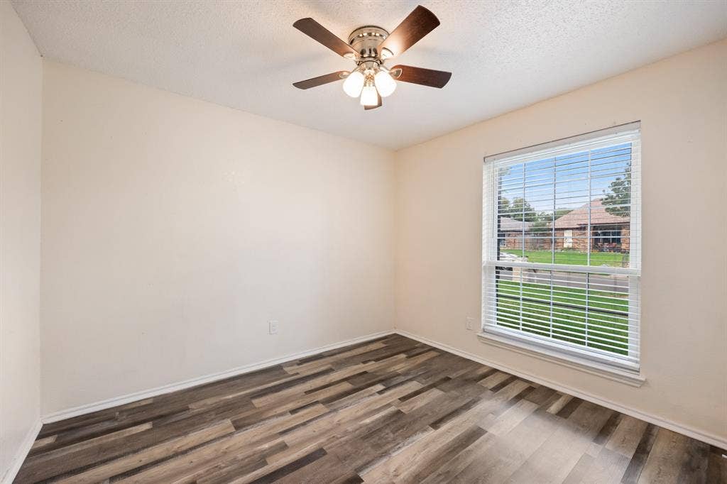 2438 Kimberly Drive, Garland, TX 75040 2438 Kimberly Drive, Garland, TX 75040