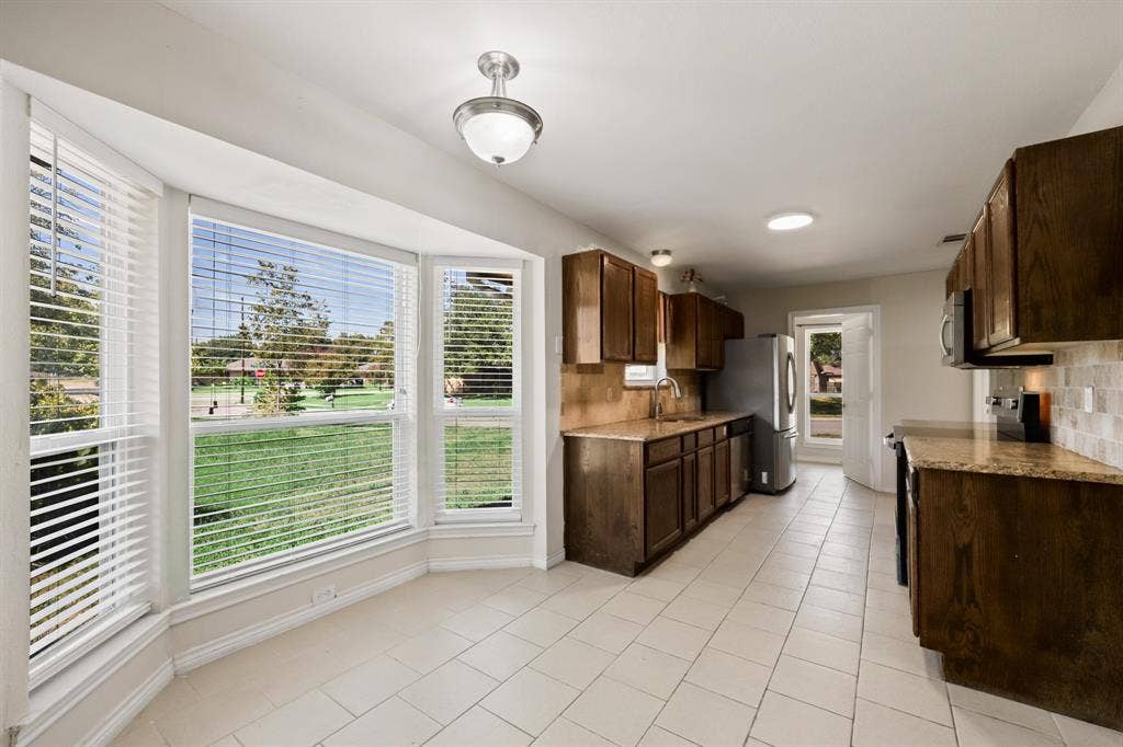 722 Worcester Lane, Garland, TX 75040 722 Worcester Lane, Garland, TX 75040