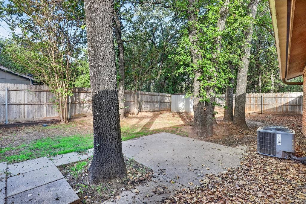 6530 Fall Creek Highway, Granbury, TX 76049
